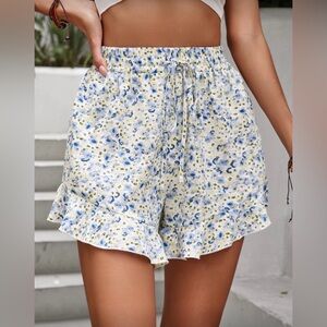 SHEIN | Floral Print Ruffle Hem Shorts